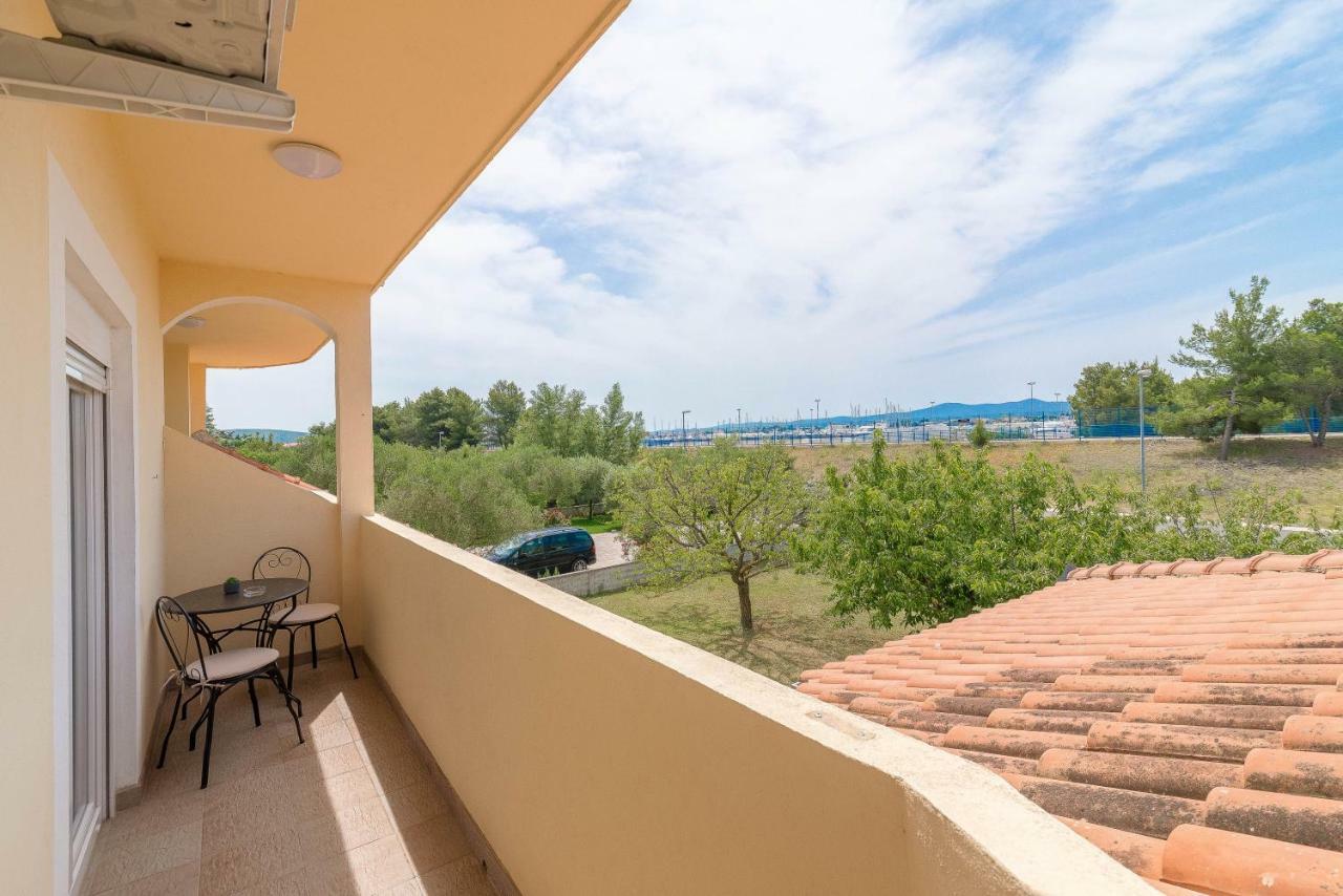 Apartman Lea Сукошан Екстер'єр фото